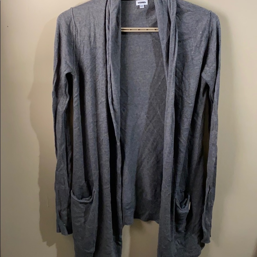 Grey cardigan